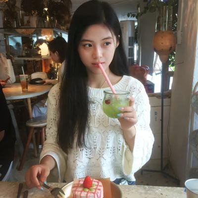 射向矮子的小球海报